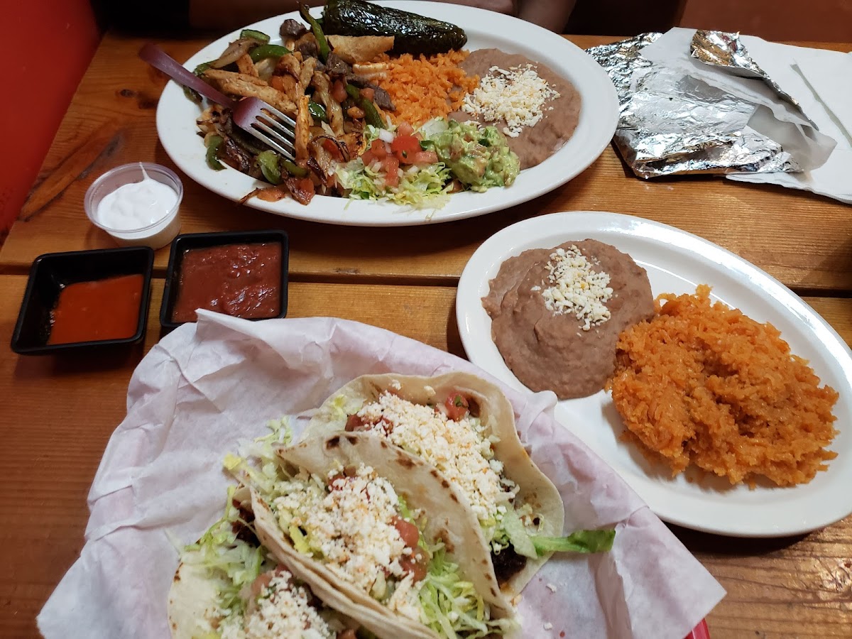 La Casa Mexican Grill Photos 2